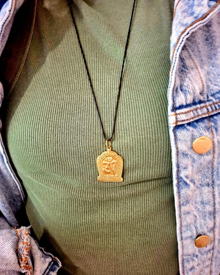 Amuleto Colgante del Mantra Tibetano OM